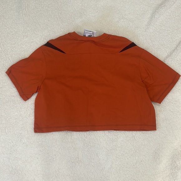 WOMENS SWOOSH TOP- CROUP TOP SIZE SMALL - Picture 3 of 3